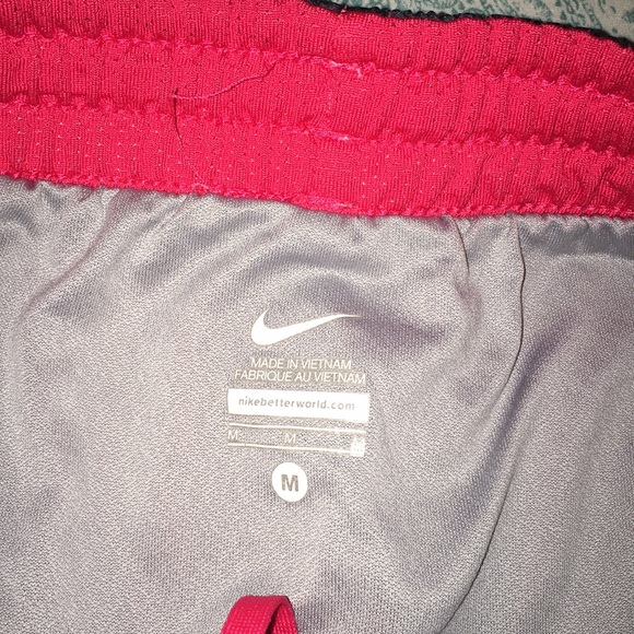 Nike running shorts - Picture 3 of 4